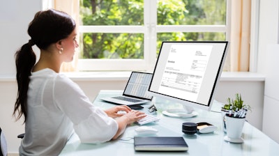 Pool Service Billing Software for a Stress-Free, Profitable Season